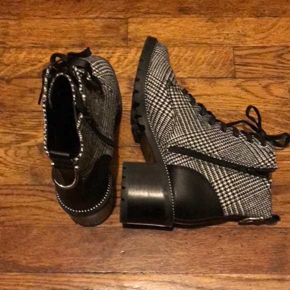 Aldo Black & White Glen Plaid Booties - Picture 2 of 12